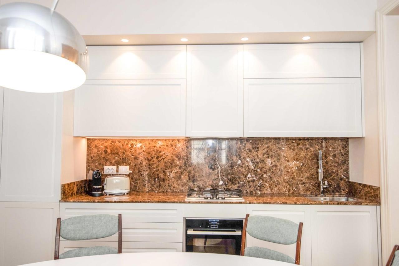 Raffaello Apartment By Firenze Prestige Bagian luar foto